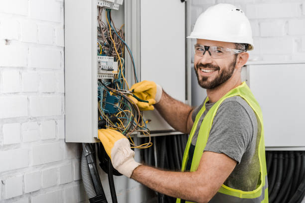 Best Electrical Repair Services  in Strongsville, OH