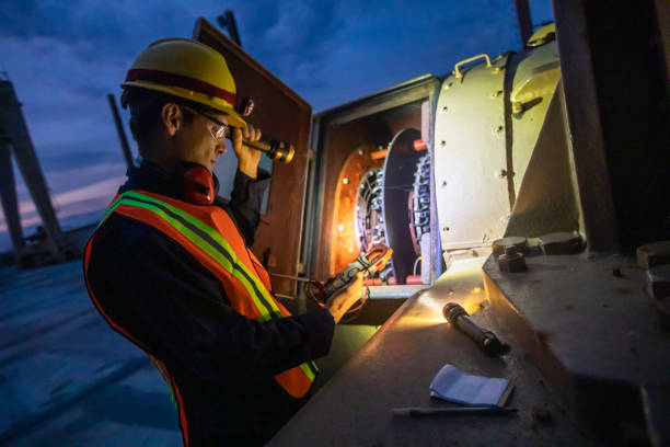 Best Local Electrician Companies  in Strongsville, OH